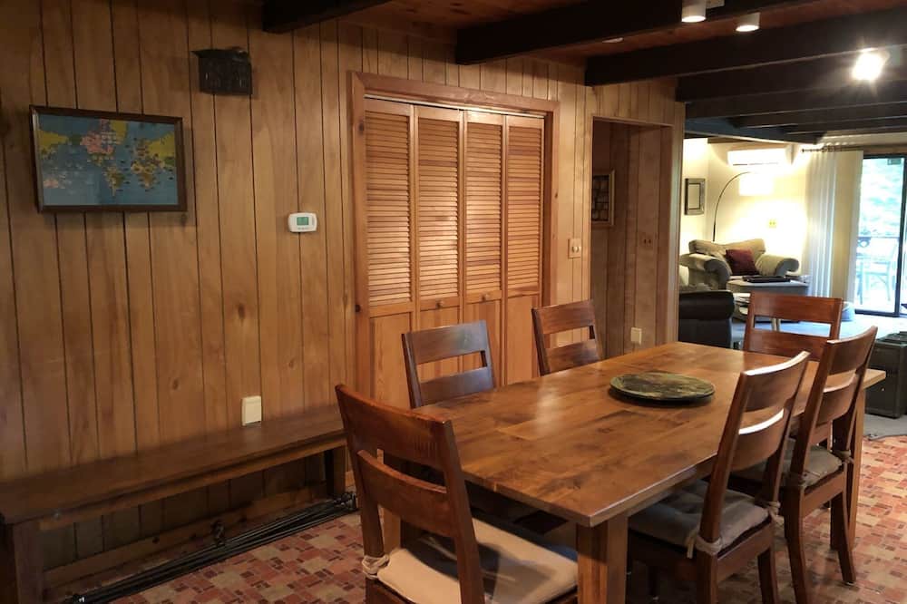 Photo of Kitchen in Lake George