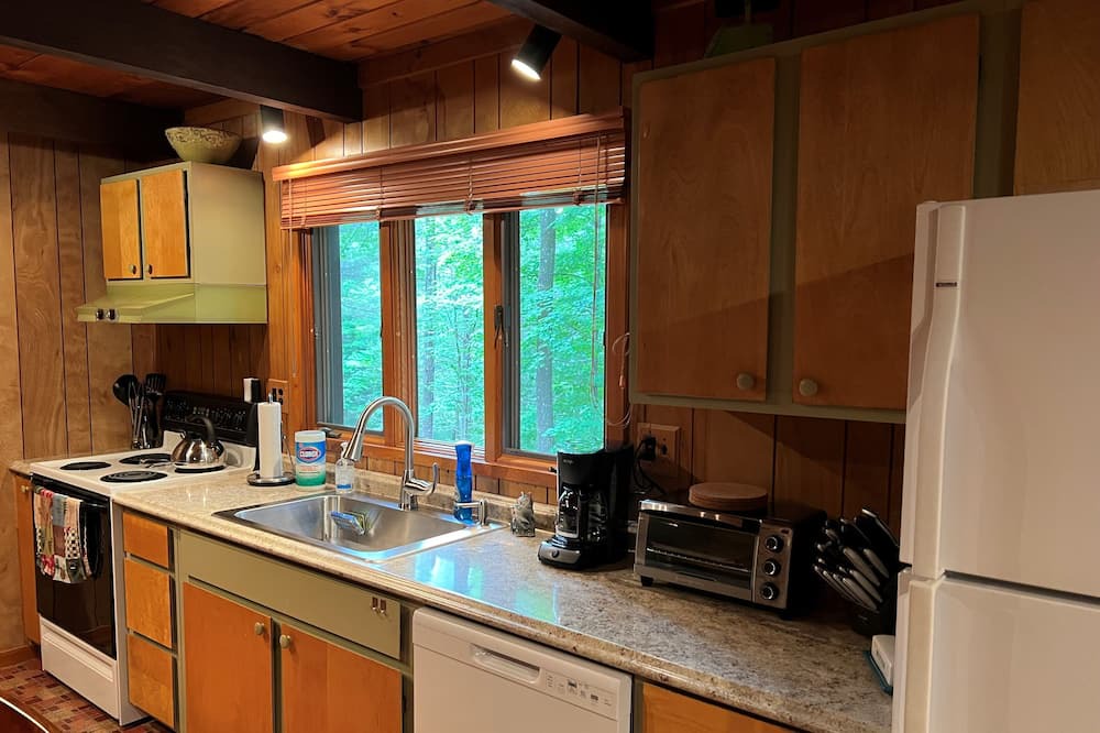 Photo of Kitchen in Lake George