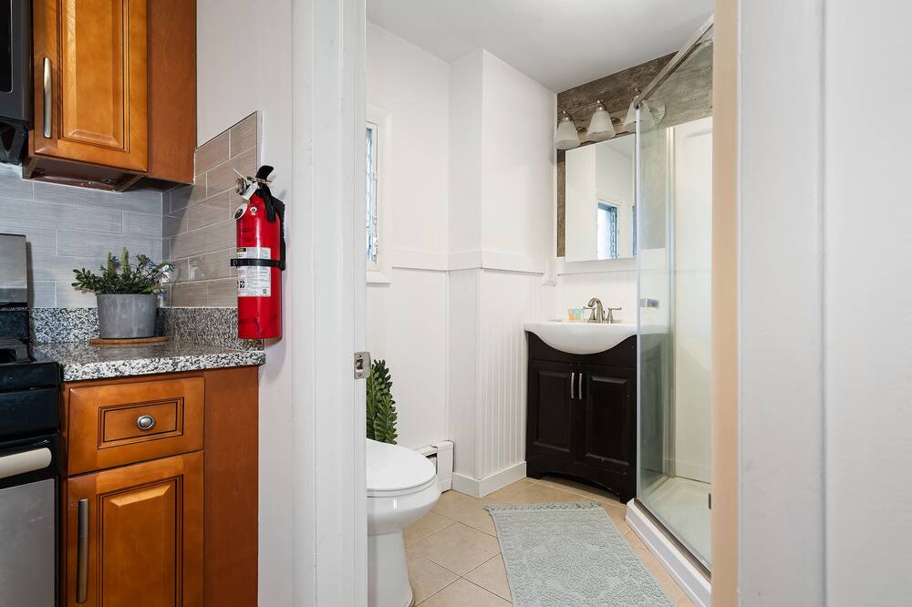 Photo of Bathroom in Ventnor City