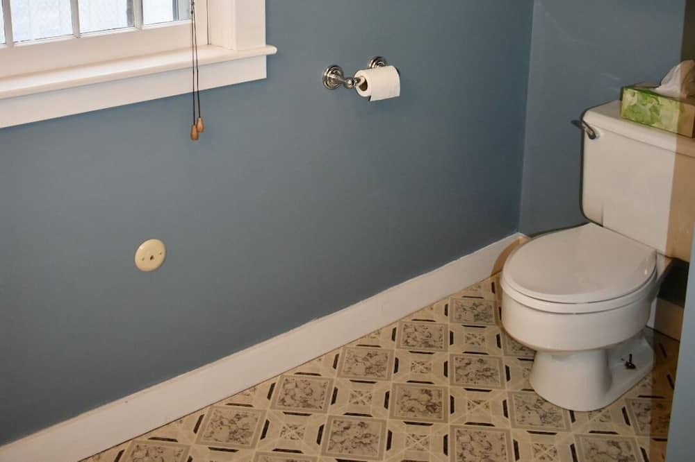 Photo of Bathroom in Weare