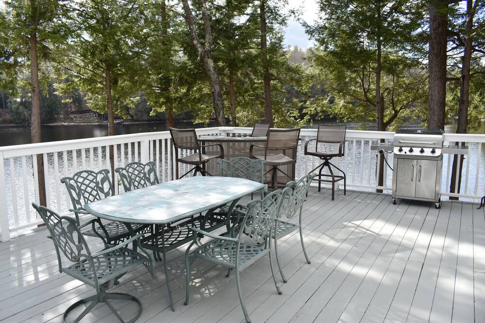 Photo of Patio Balcony in Weare