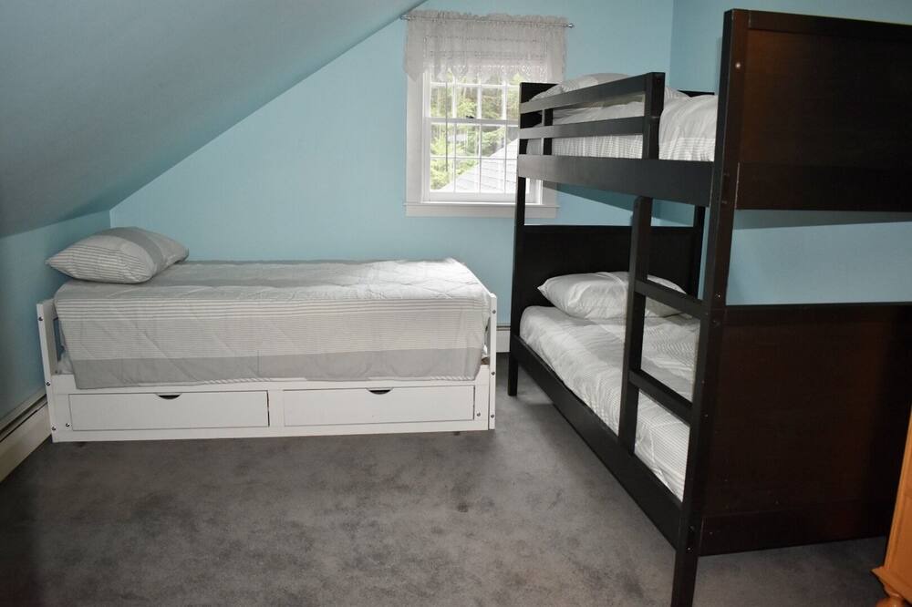 Photo of Bedroom in Weare