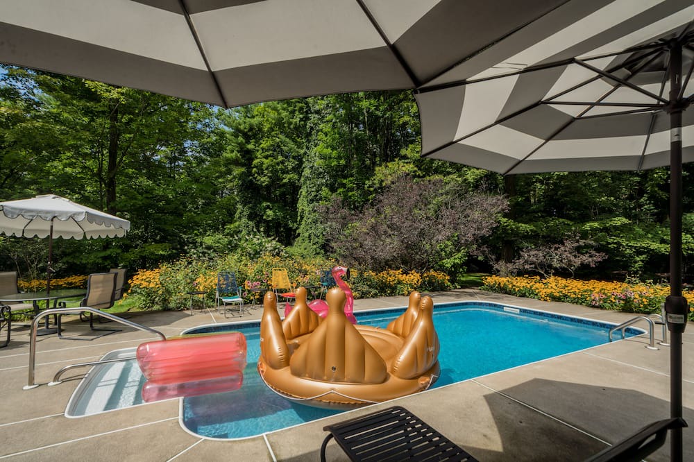 Photo of Outdoor in Queensbury