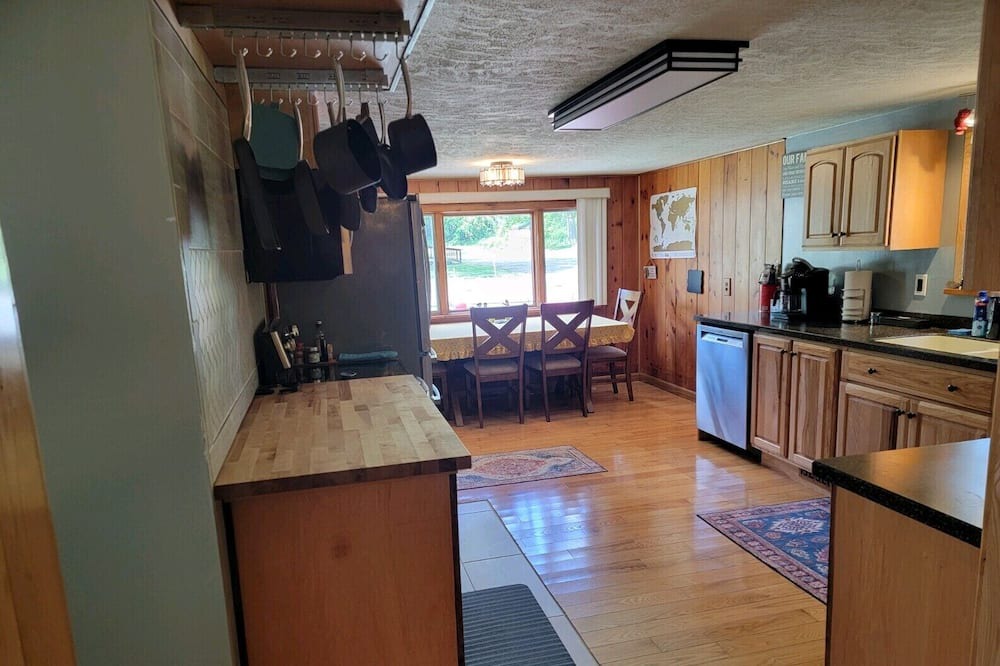 Photo of Kitchen in Burdett