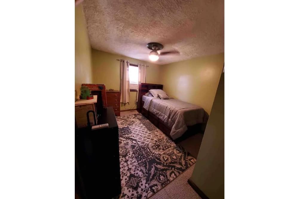 Photo of Bedroom in Burdett