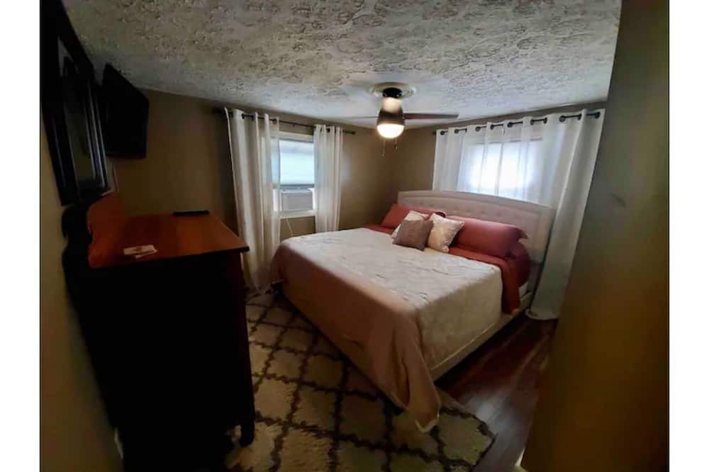 Photo of Bedroom in Burdett
