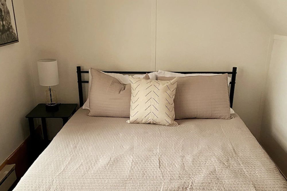 Photo of Bedroom in Plymouth