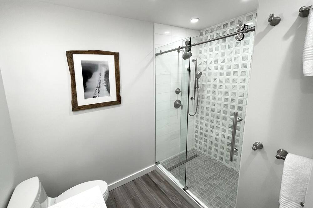 Photo of Bathroom in Ludlow