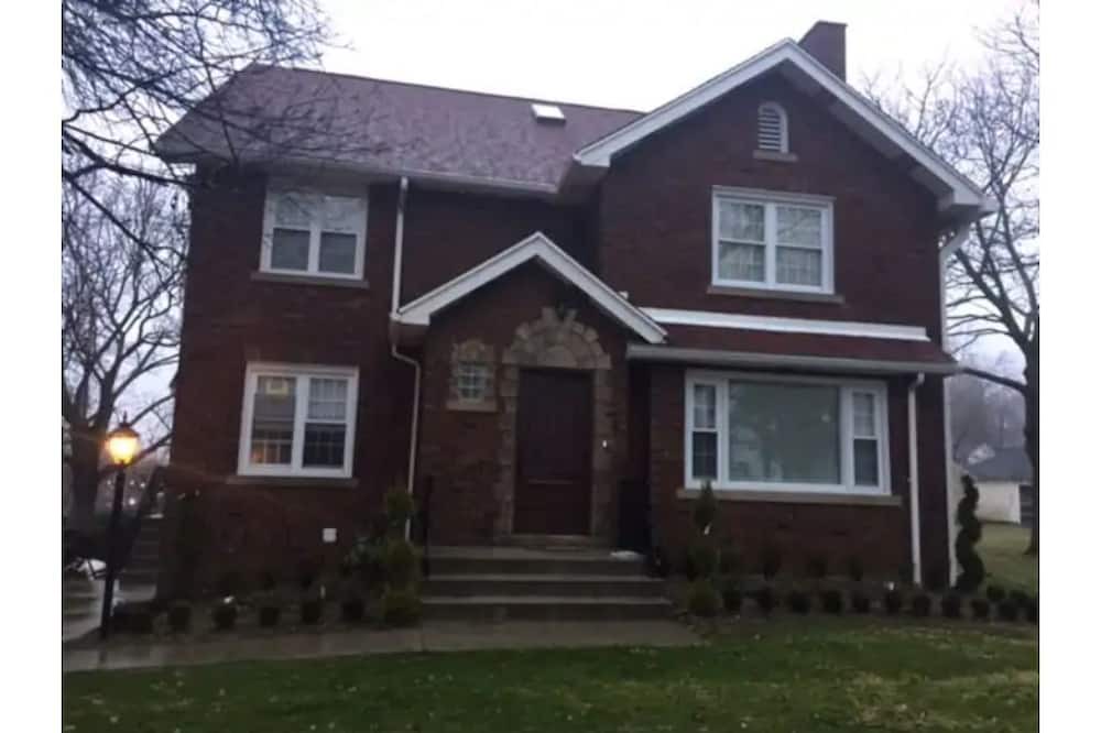 Photo of Outdoor in Beaver Falls