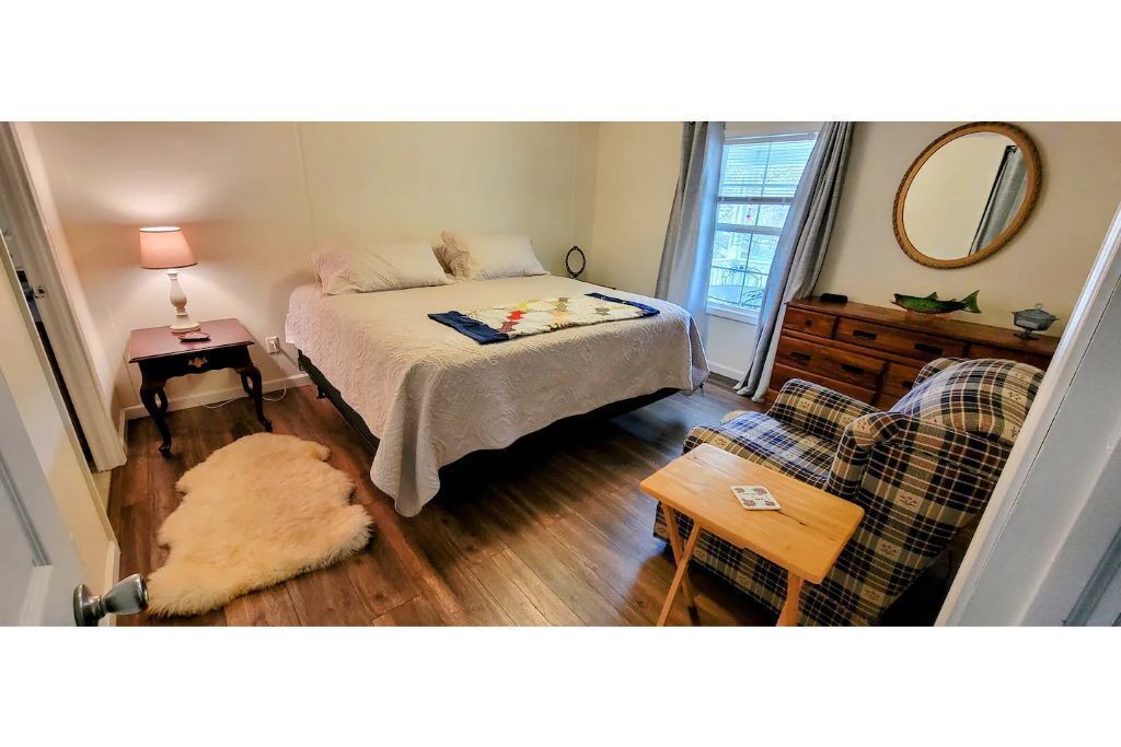 Photo of Bedroom in Summersville