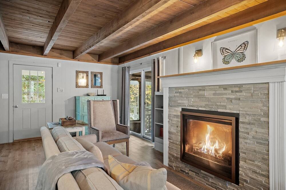 Photo of Livingroom in Washington