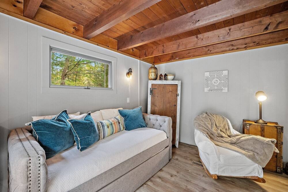 Photo of Livingroom in Washington