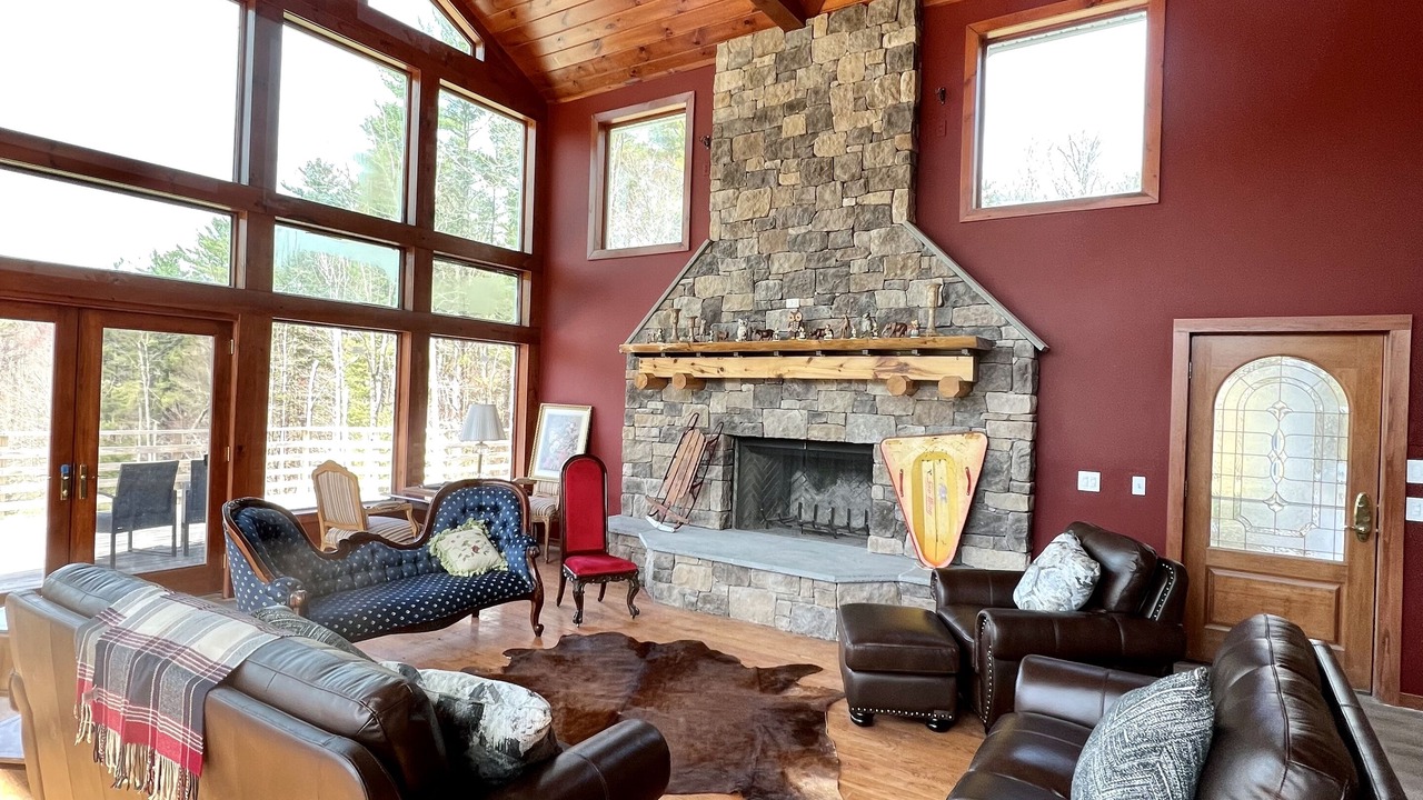 Photo of Livingroom in Oneonta