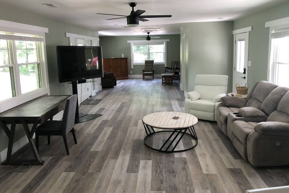 Photo of Bedroom in Dayton