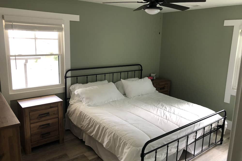 Photo of Bedroom in Dayton