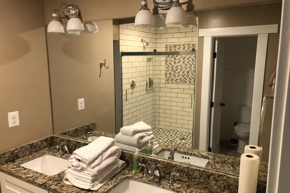 Photo of Bathroom in Dayton