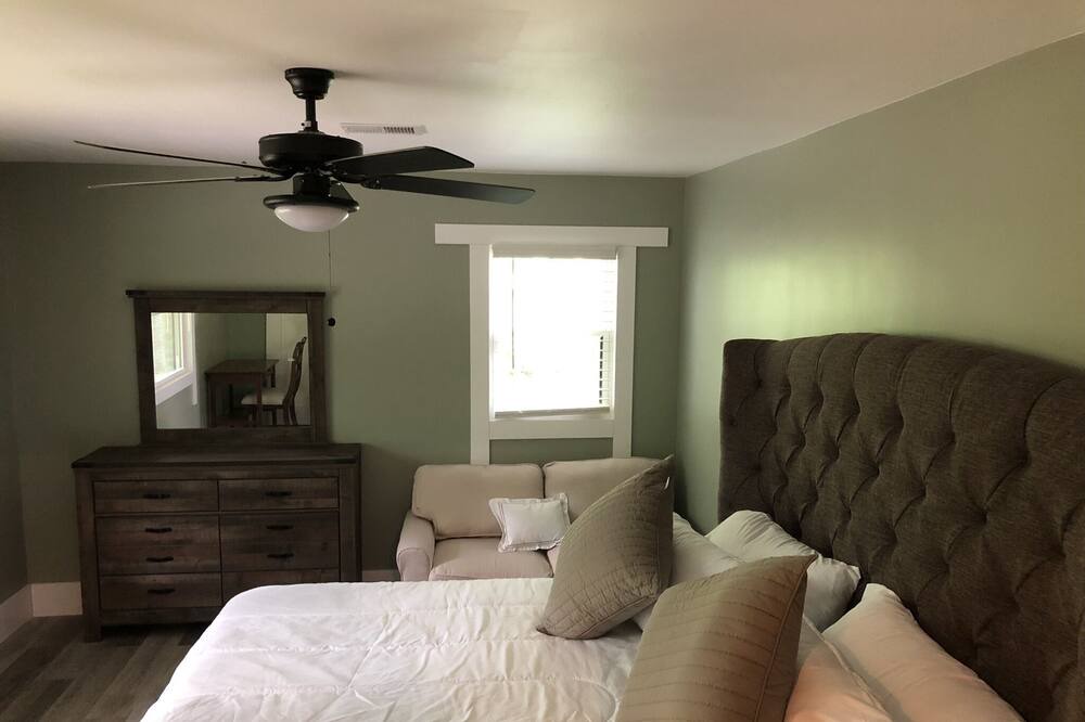 Photo of Bedroom in Dayton