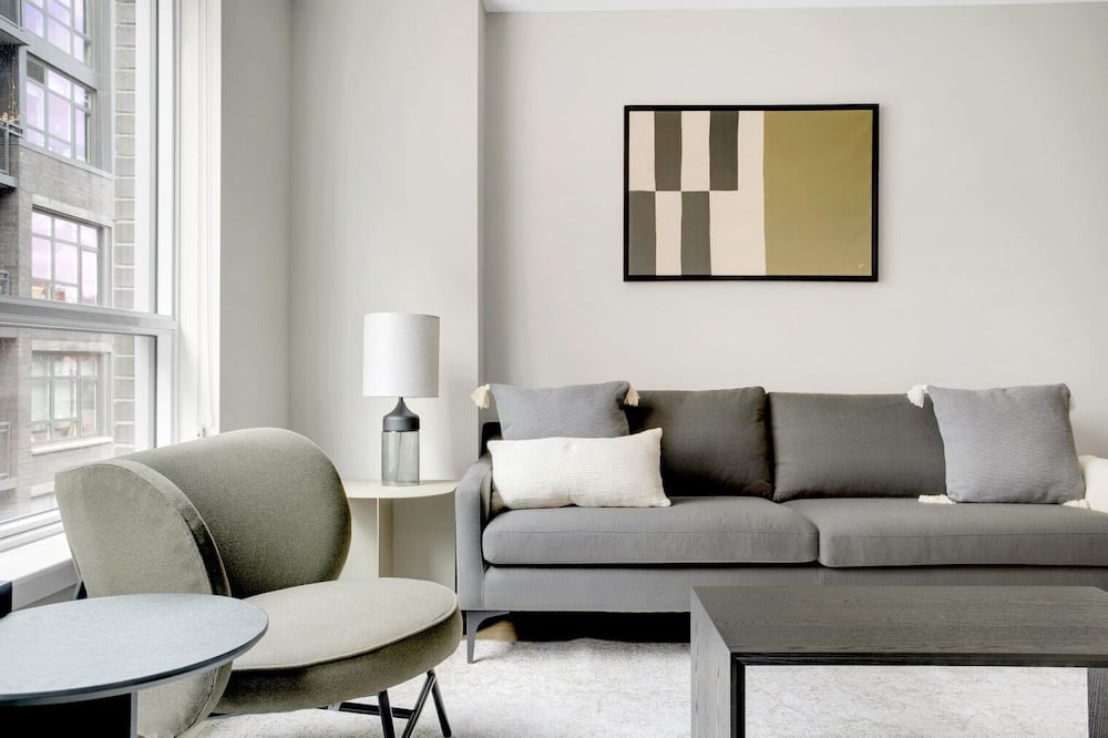 Photo of Livingroom in Mount Vernon Triangle