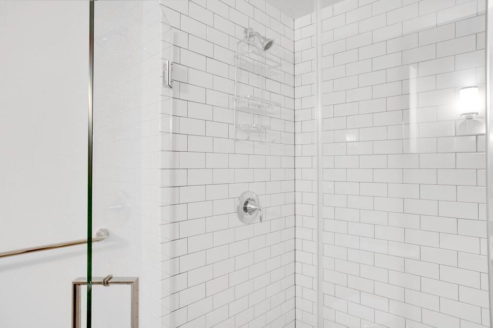 Photo of Bathroom in Mount Vernon Triangle