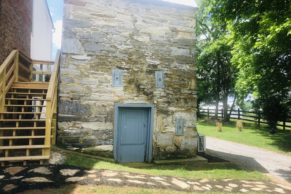 Photo of Outdoor in Keedysville