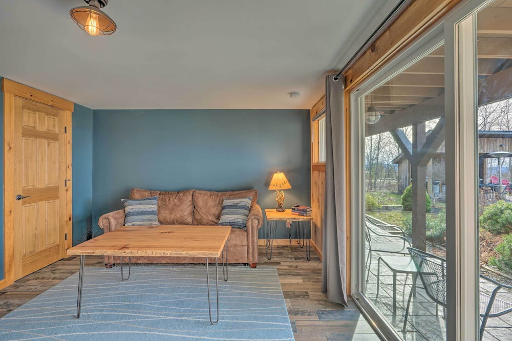 Photo of Bedroom in East Burke
