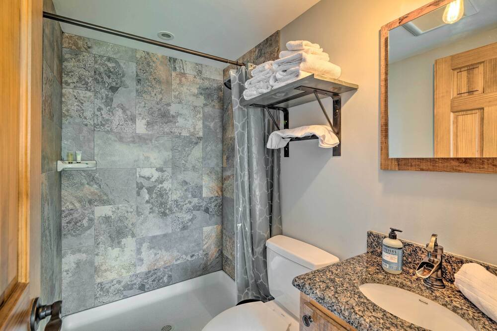 Photo of Bathroom in East Burke