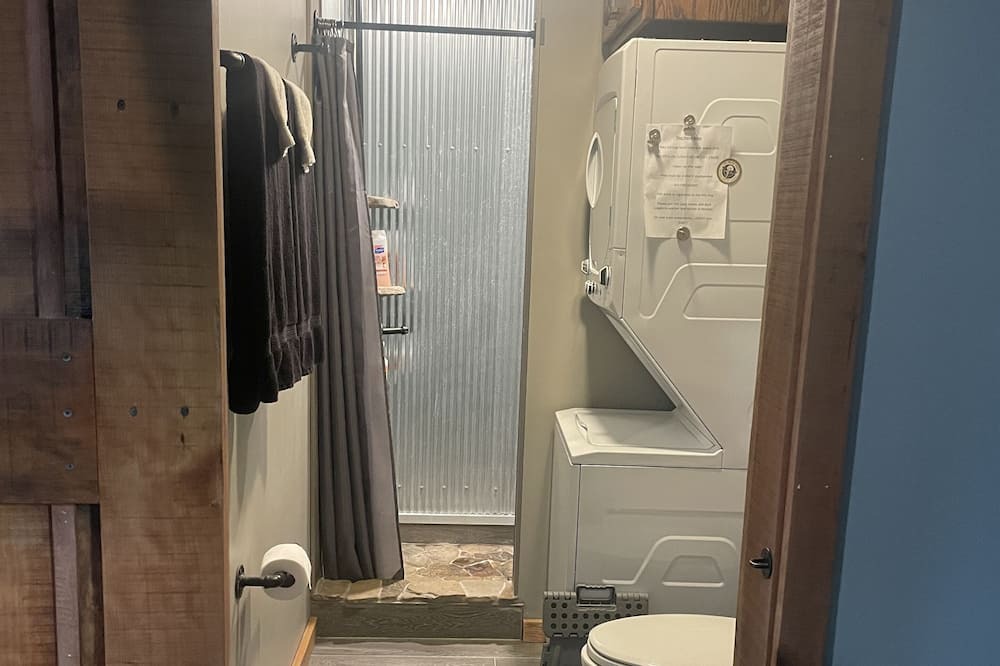 Photo of Bathroom in Elkins