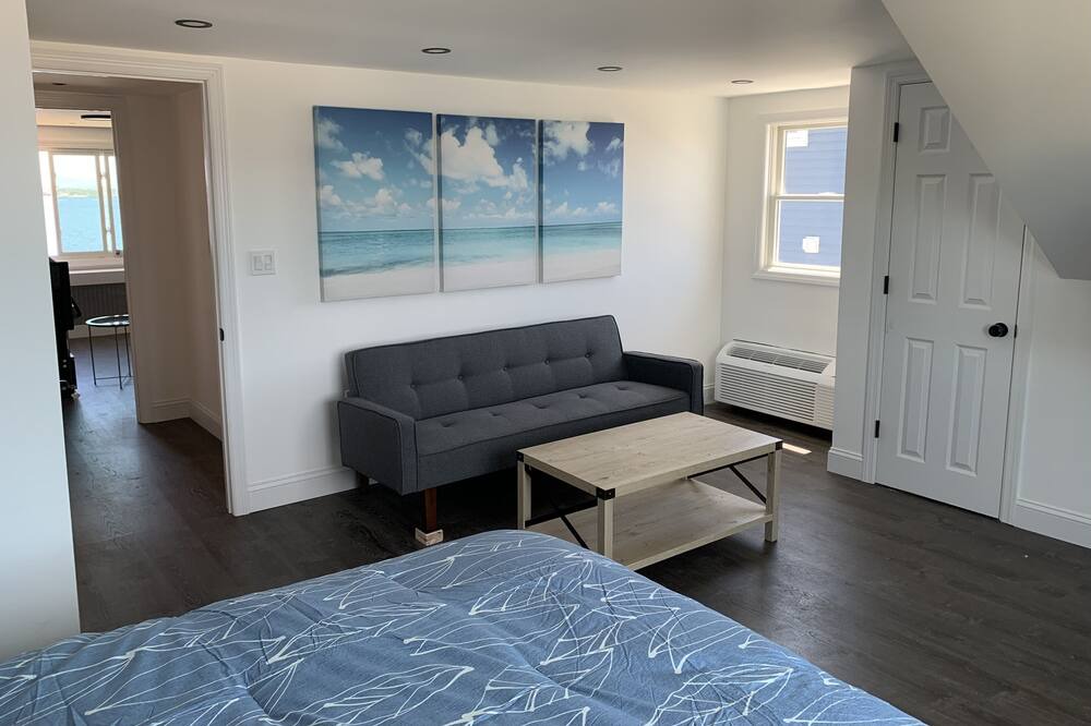 Photo of Bedroom in Long Island