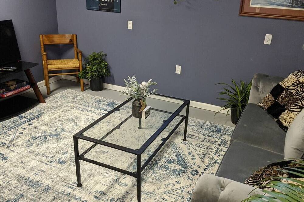 Photo of Livingroom in Holcomb