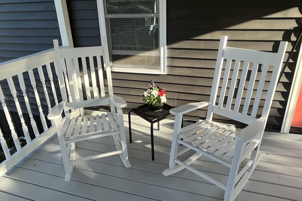 Photo of Patio Balcony in Lakewood