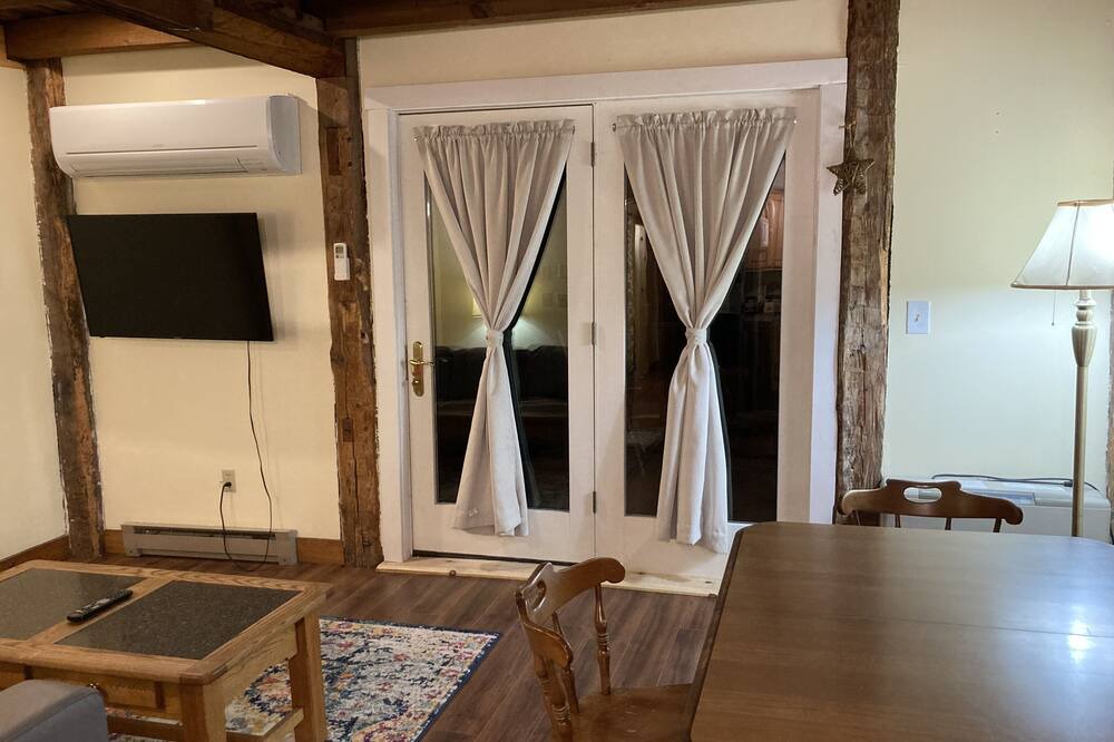Photo of Livingroom in Elkins