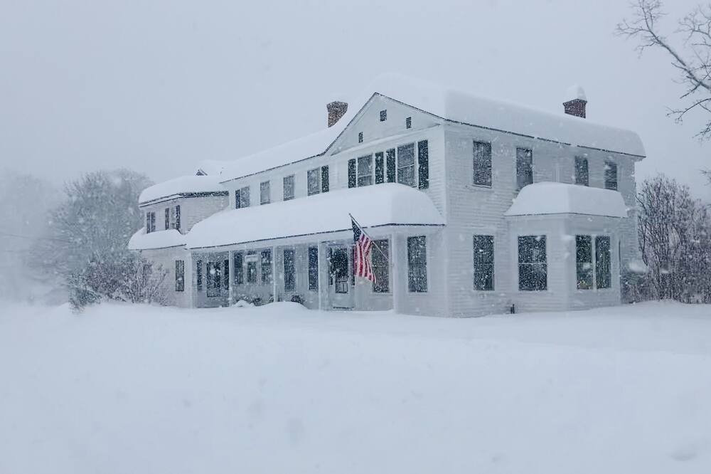 Photo of Outdoor in Elkins