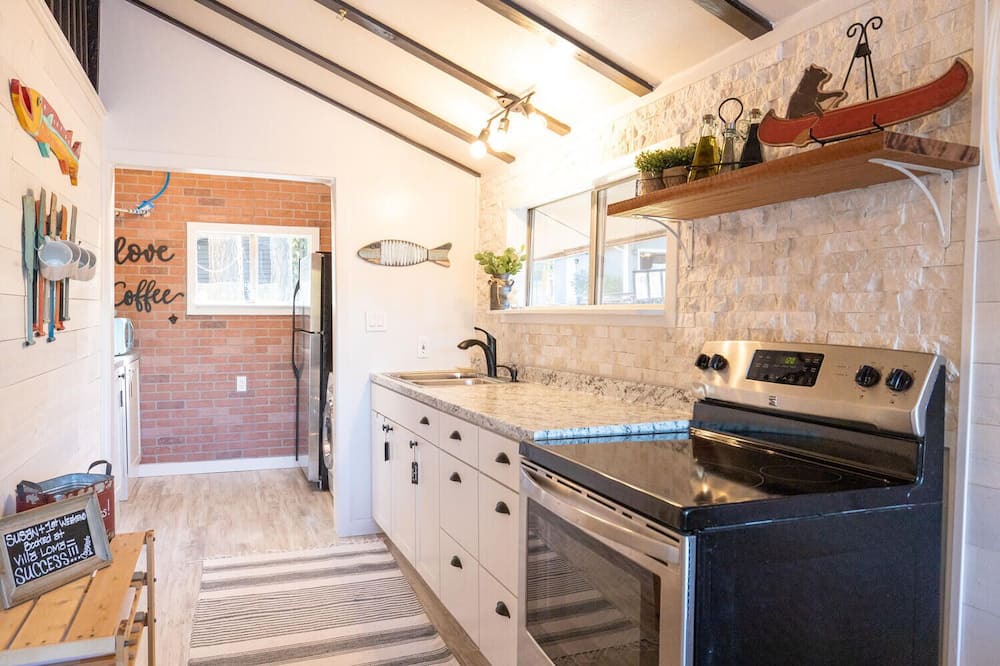 Photo of Kitchen in Lake Goodwin
