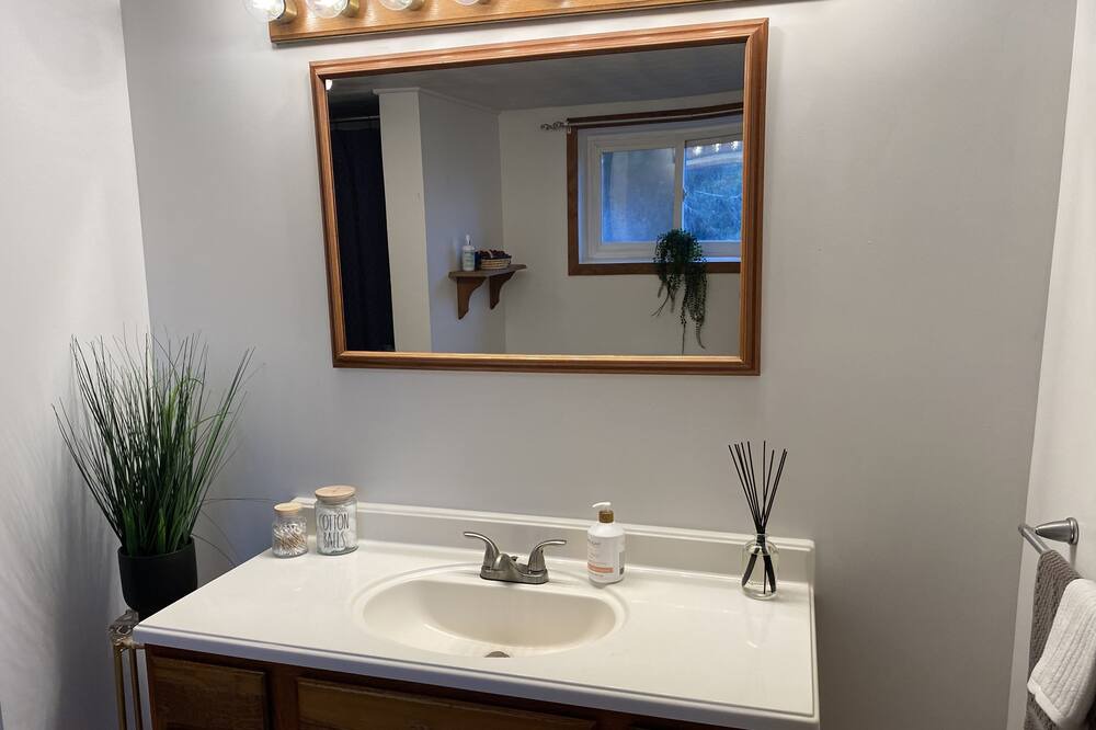 Photo of Bathroom in Oneonta