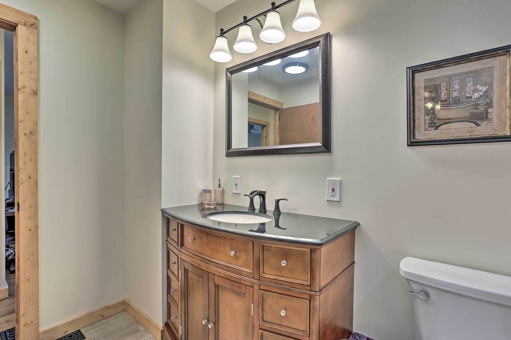 Photo of Bathroom in Fishs Eddy