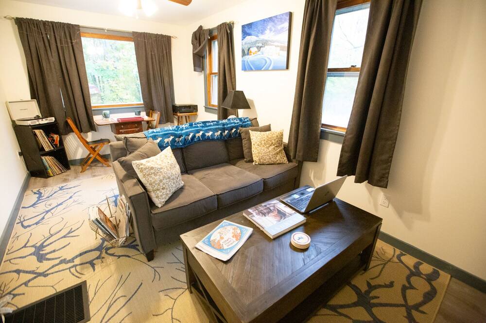 Photo of Livingroom in Cavendish