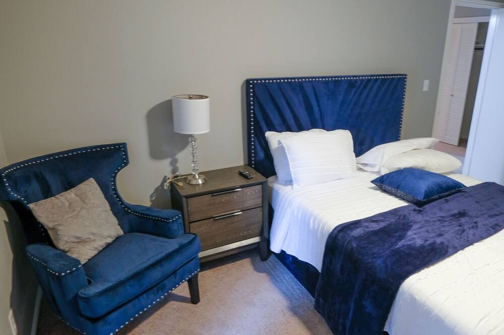 Photo of Bedroom in FM 1960