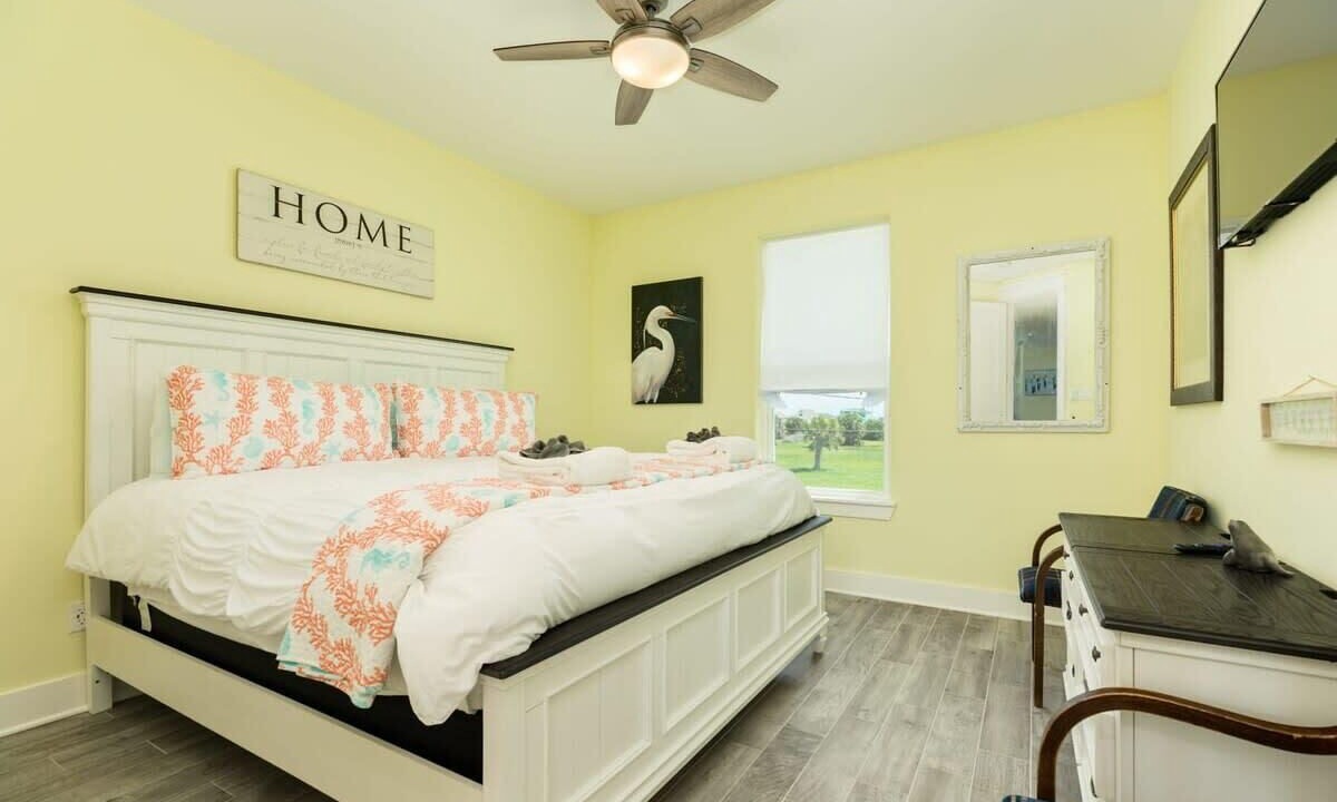 Photo of Bedroom in Terramar Beach