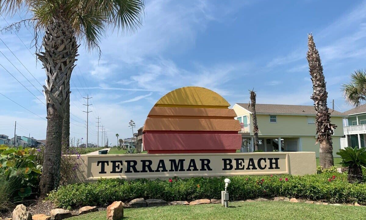 Photo of Outdoor in Terramar Beach