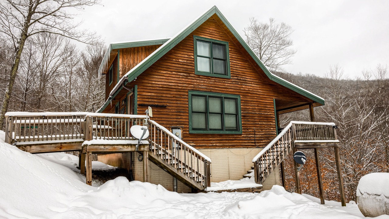 Photo of Outdoor in Snowshoe