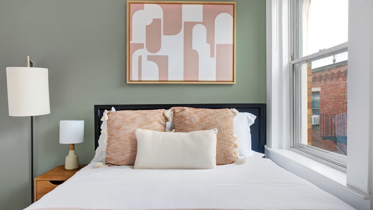 Photo of Bedroom in North End