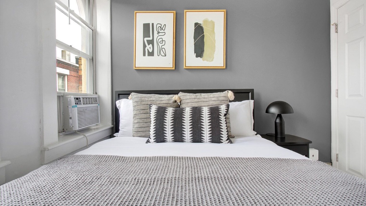 Photo of Bedroom in North End