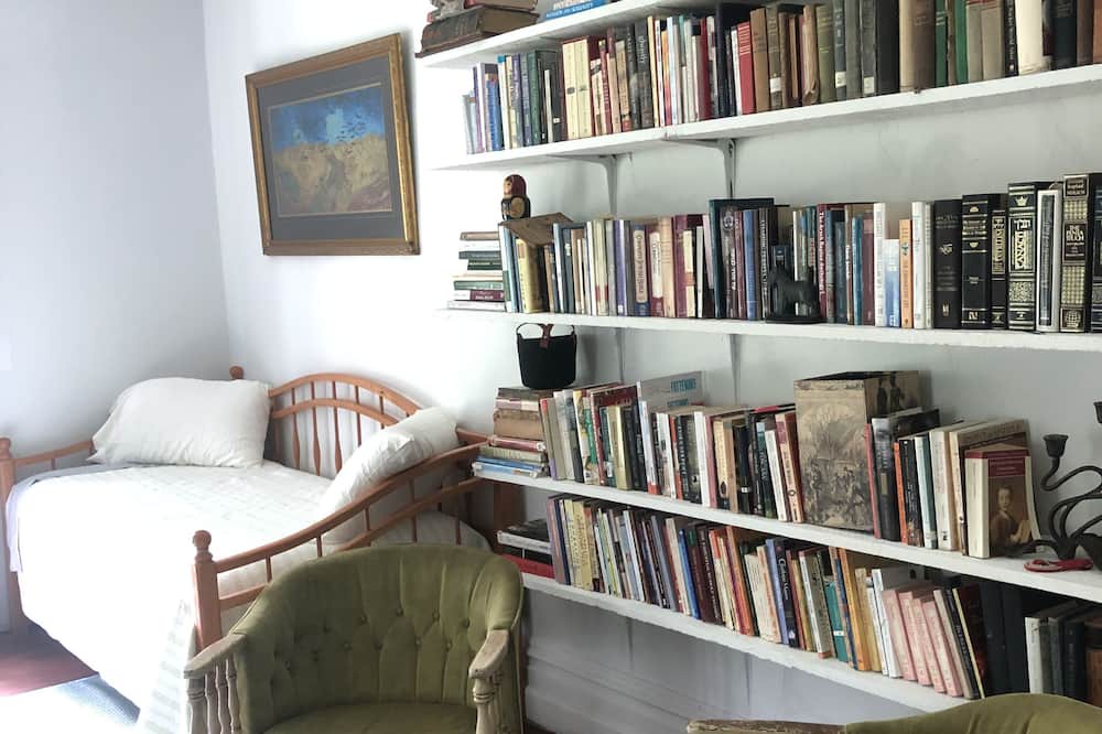 Photo of Bedroom in Pownal