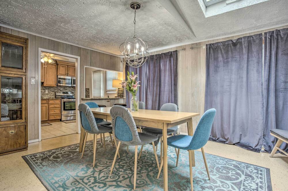 Photo of Bedroom in Deer Park