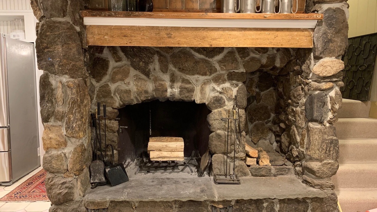 Photo of Livingroom in New Preston