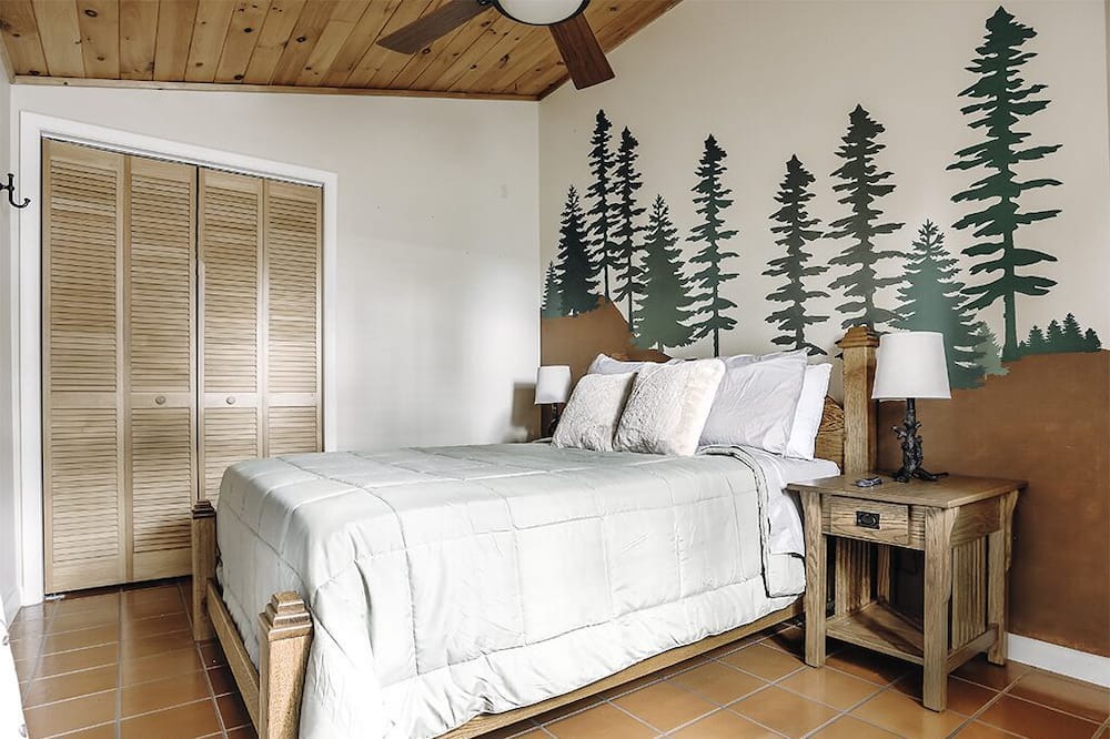 Photo of Bedroom in Fayetteville