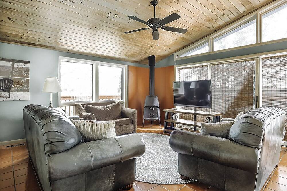 Photo of Livingroom in Fayetteville