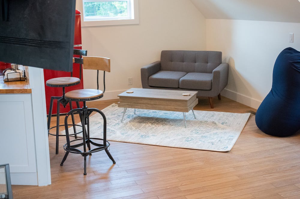 Photo of Livingroom in Gloversville