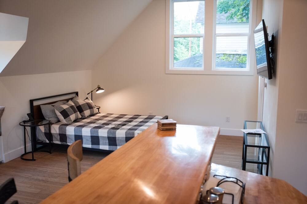 Photo of Bedroom in Gloversville