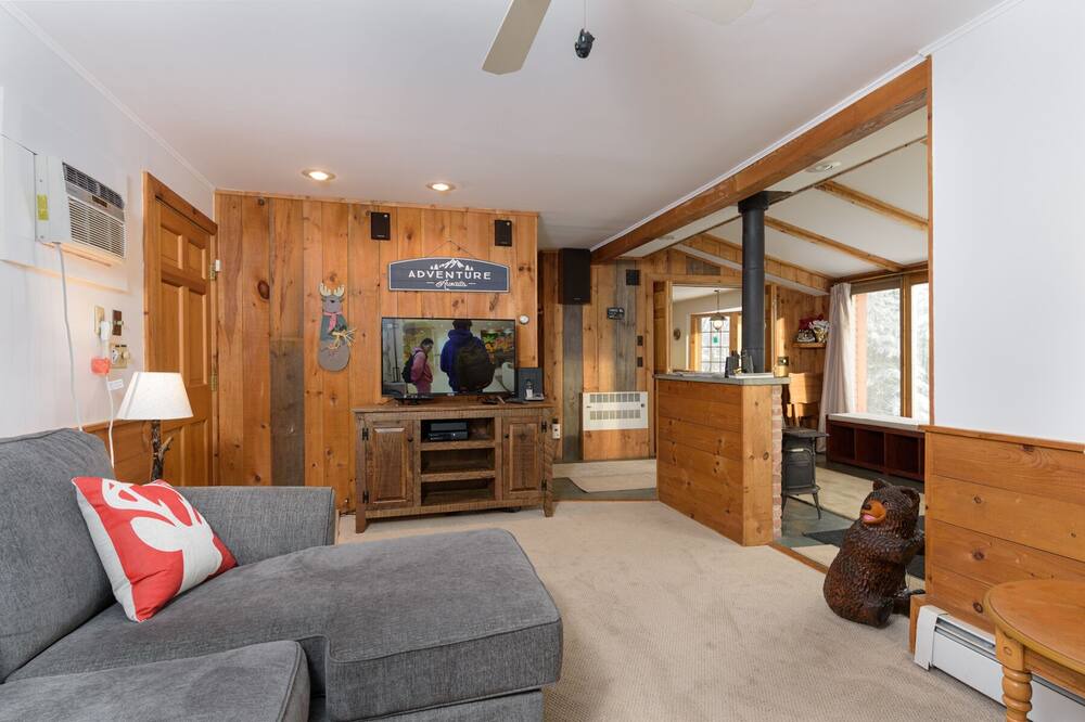 Photo of Livingroom in Londonderry